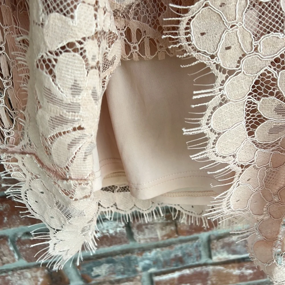 Lulu's NWT strapless lace dress size M - Picture 8 of 10